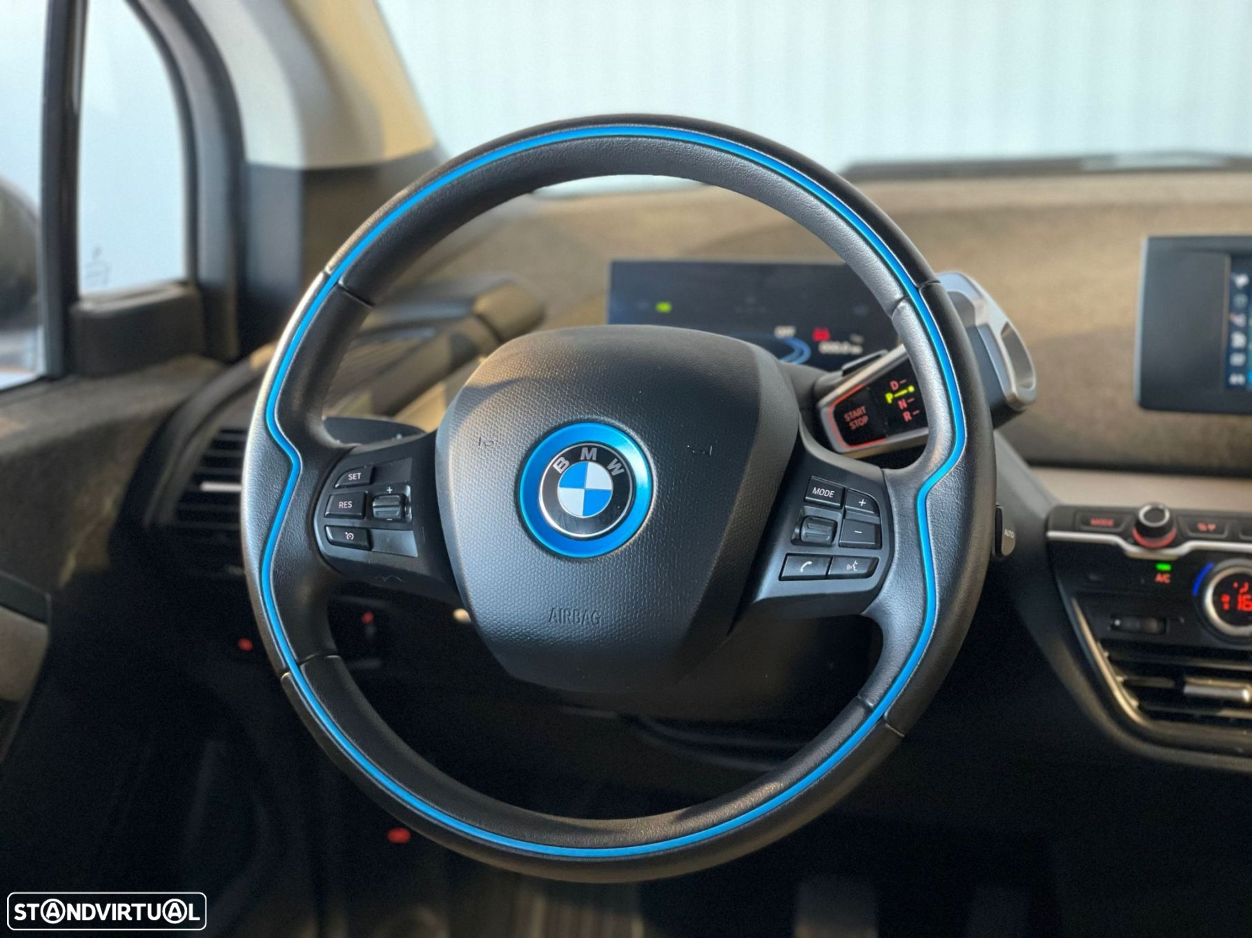 BMW i3 - 25