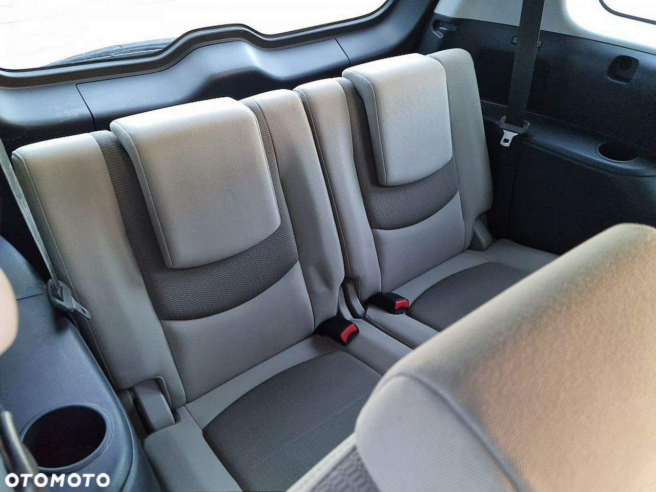 Mazda 5 - 14