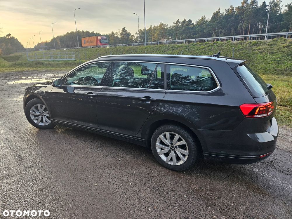 Volkswagen Passat Variant - 19