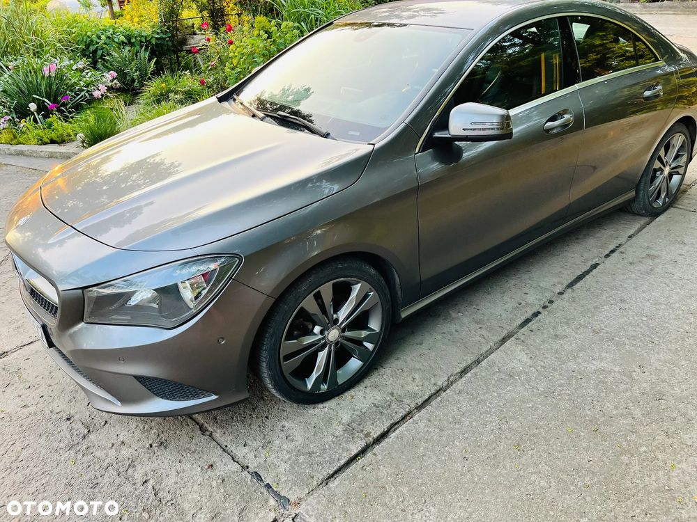 Mercedes-Benz CLA 180 - 6