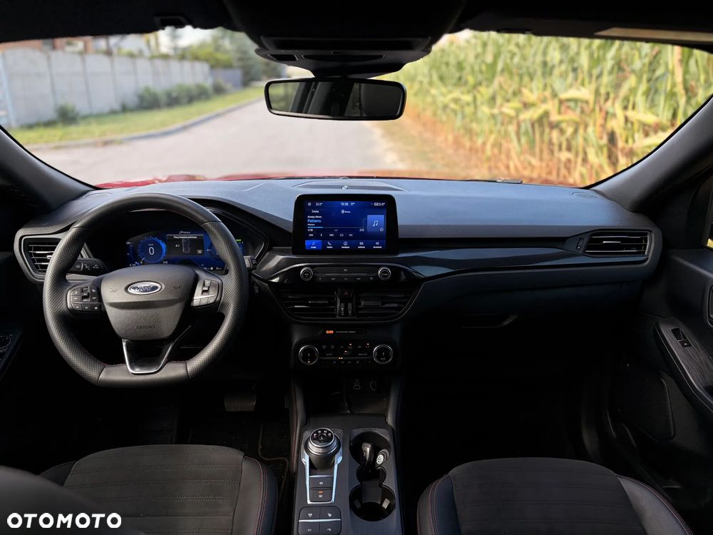 Ford Kuga 2.5P PHEV FWD ST-Line X - 15