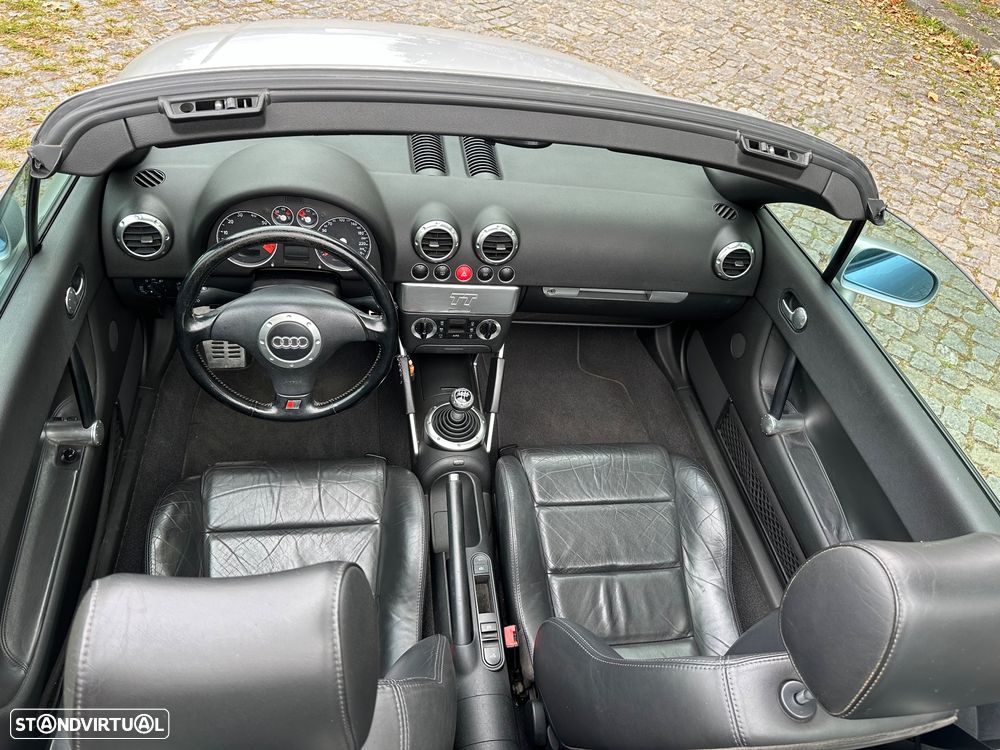 Audi TT Roadster 1.8 T S-line - 31