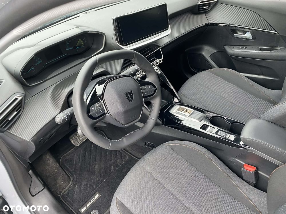 Peugeot 208 Elektromotor 156 Allure - 8