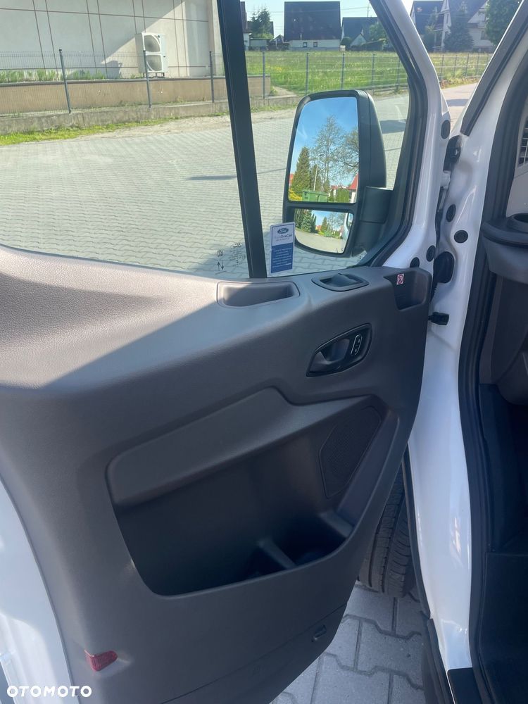 Ford Transit - 14