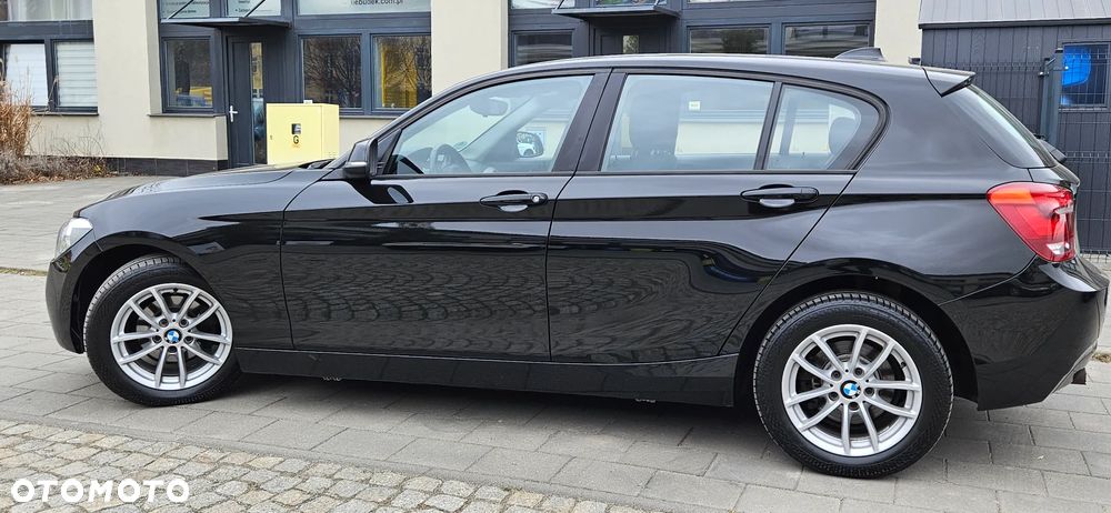 BMW Seria 1 116i - 30