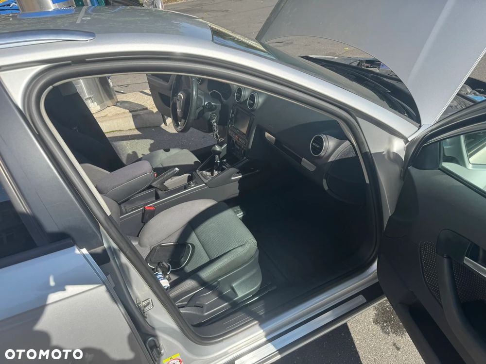 Audi A3 2.0 TDI Ambiente - 22