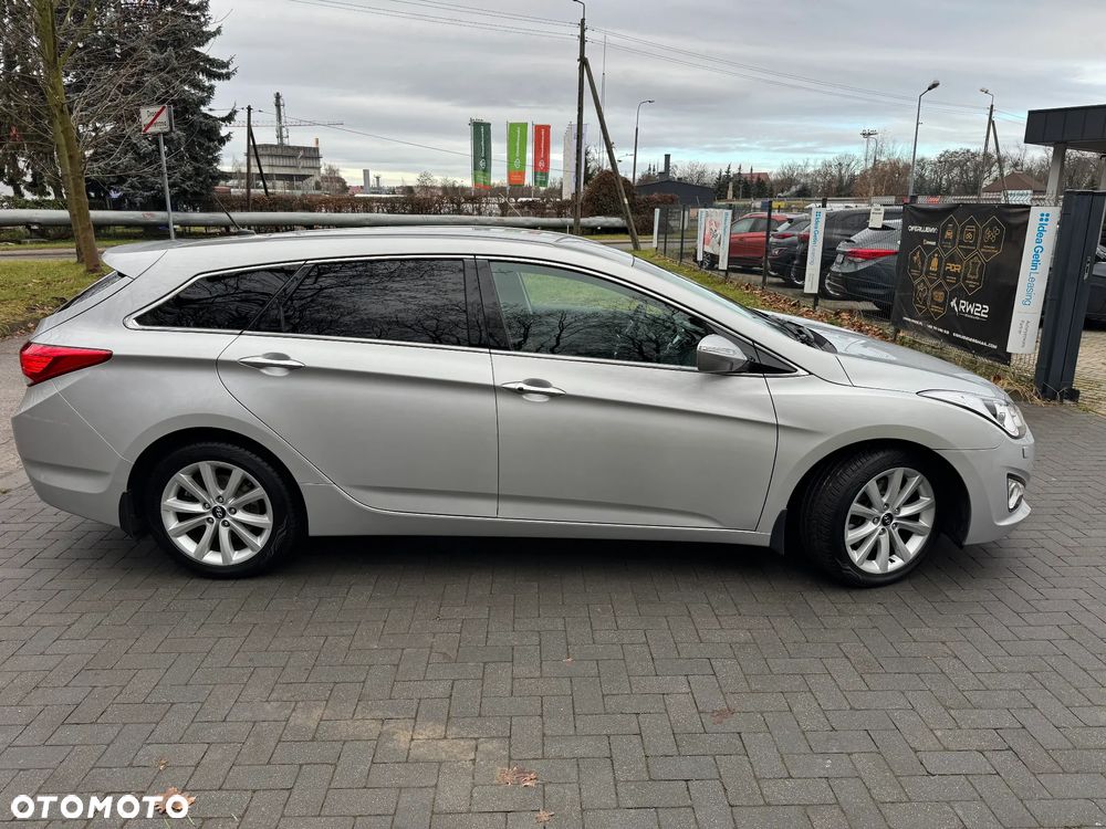 Hyundai i40 i40cw 1.6 Fifa World Cup Edition - 8