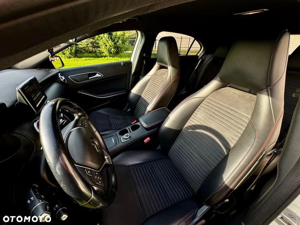 Mercedes-Benz Klasa A 180 CDI (BlueEFFICIENCY) 7G-DCT Style - 7