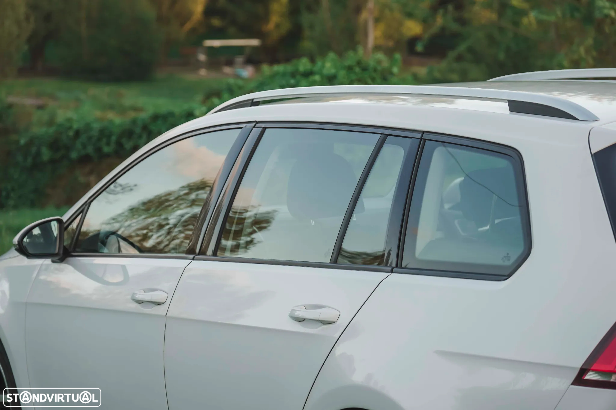 VW Golf Variant - 42