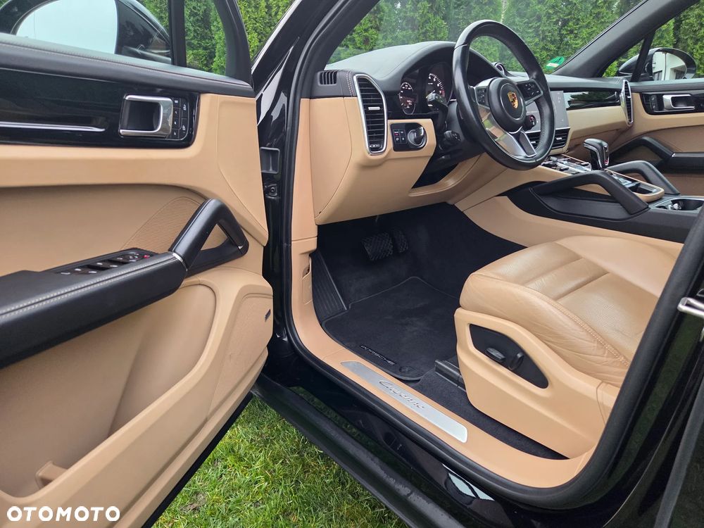 Porsche Cayenne E-Hybrid Tiptronic S - 19