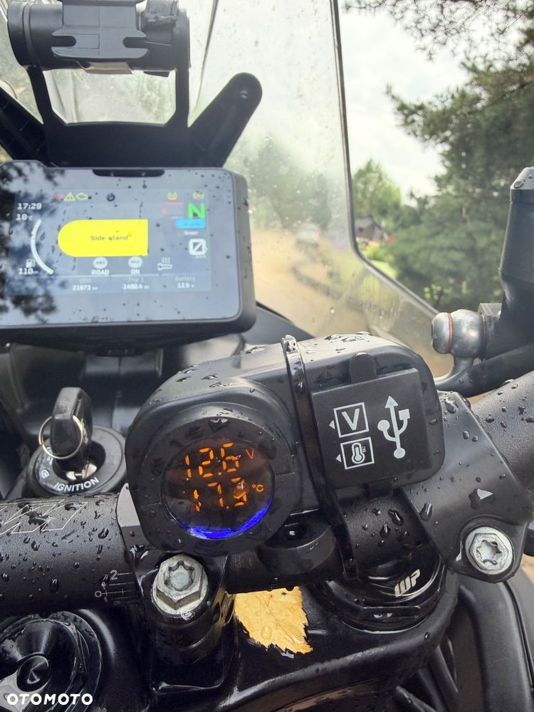 KTM Adventure 890 - 16