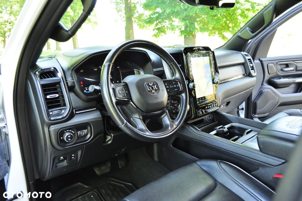 RAM 1500 5.7 Crew Cab Limited - 14