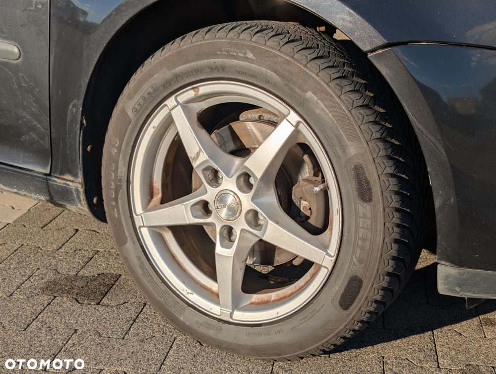 Volkswagen Golf V 1.9 TDI Trendline - 6