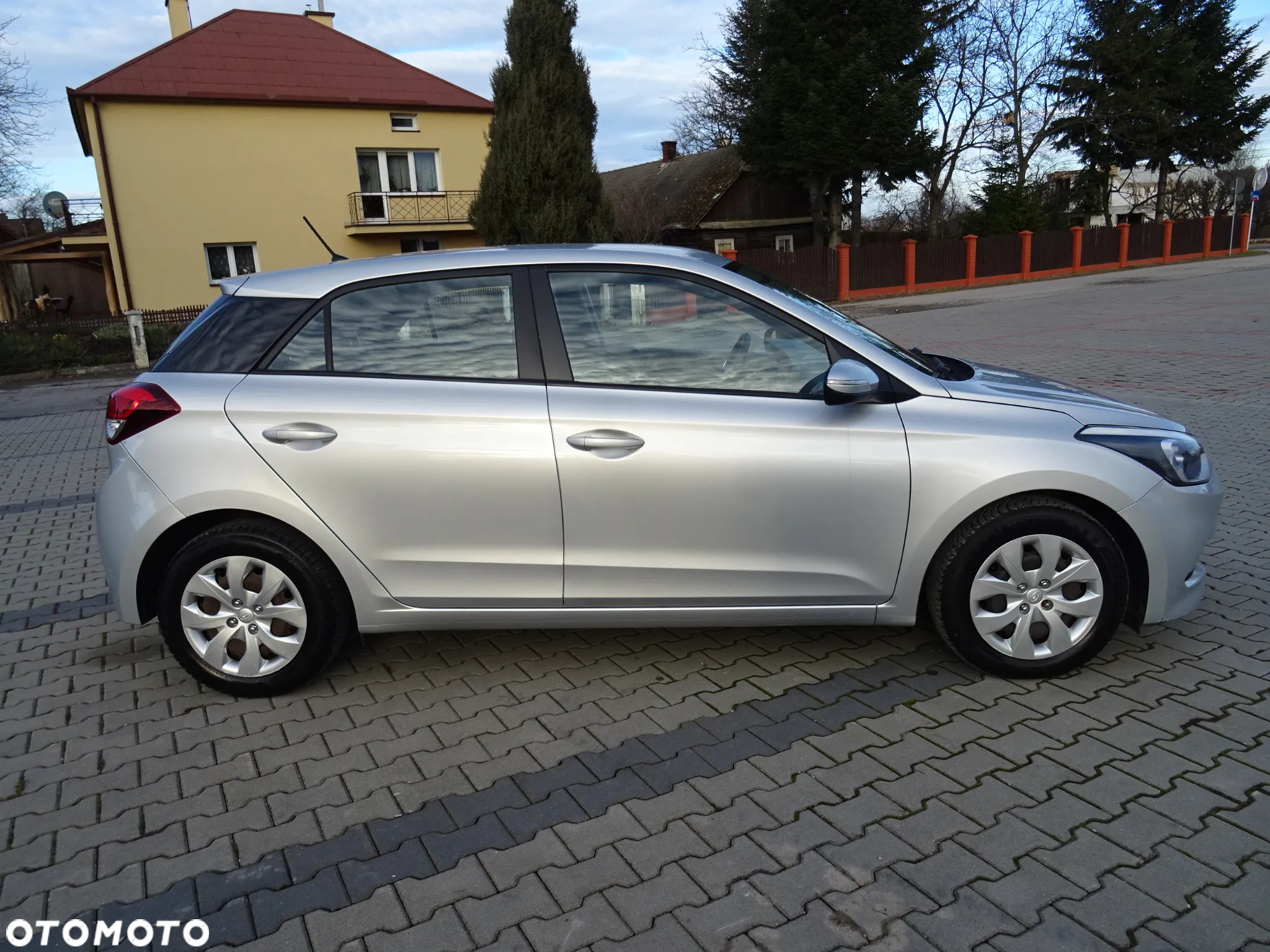 Hyundai i20 1.2 Comfort - 4