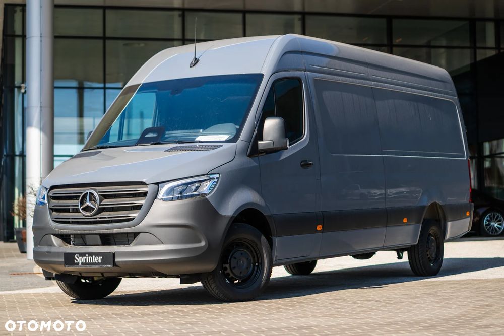 Mercedes-Benz Sprinter - 2
