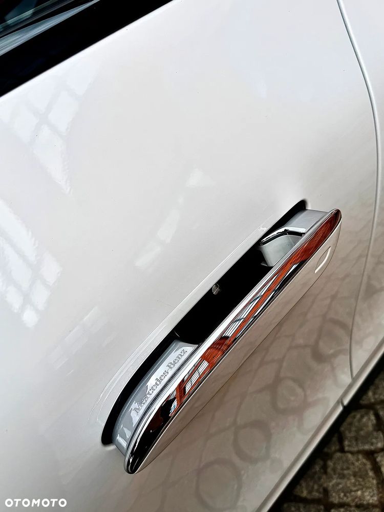 Mercedes-Benz EQE AMG 43 4Matic - 8