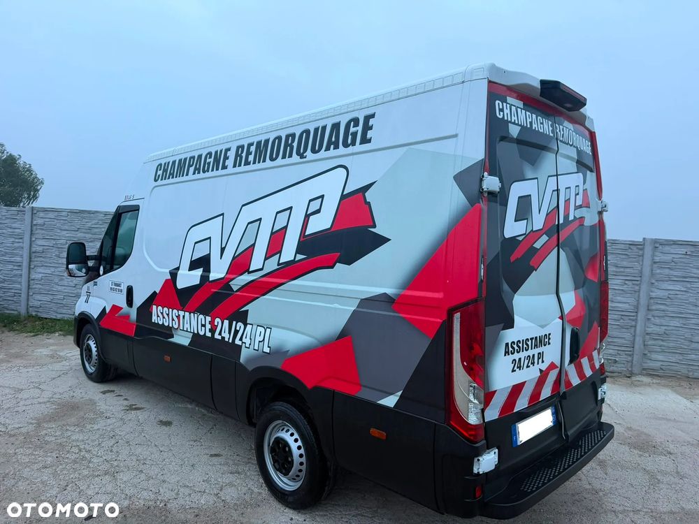 Iveco DAILY * 2024 Model * 3.0 HPI 180KM * 6.000km JAK NOWY * - 37