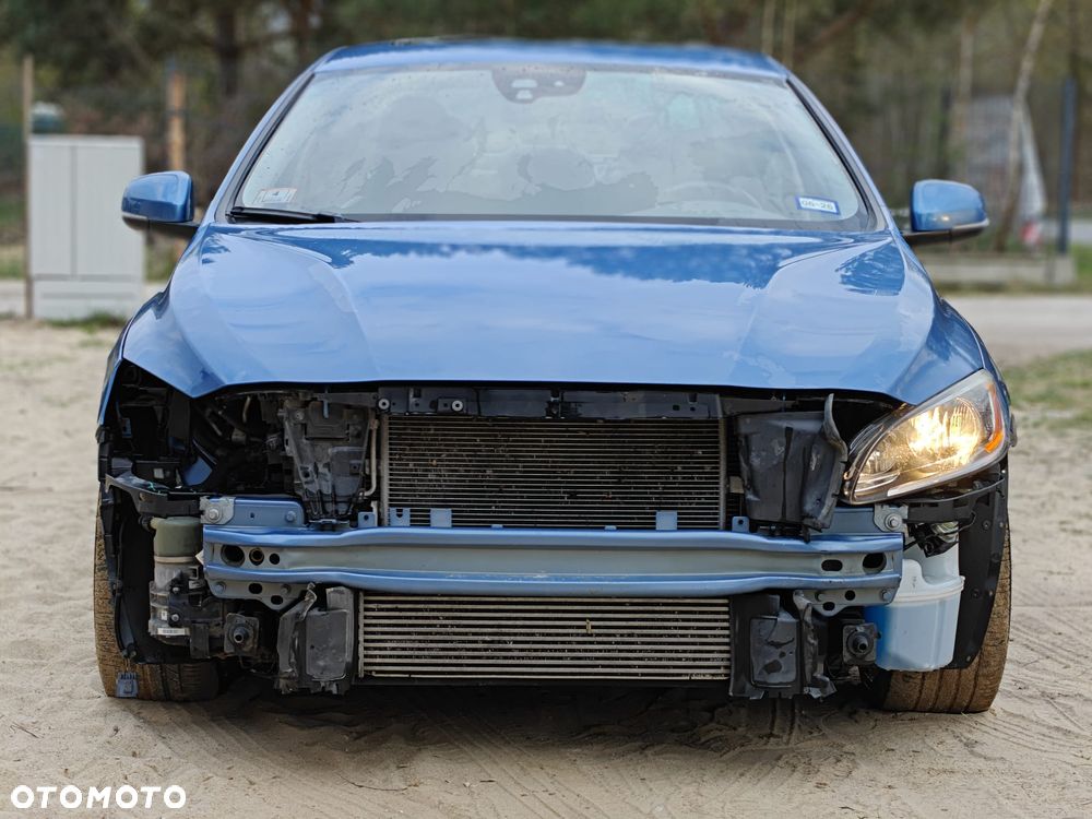 Volvo S60 2.5 T5 - 8