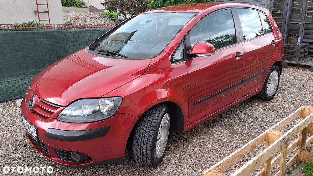 Volkswagen Golf Plus 2.0 TDI Goal - 2