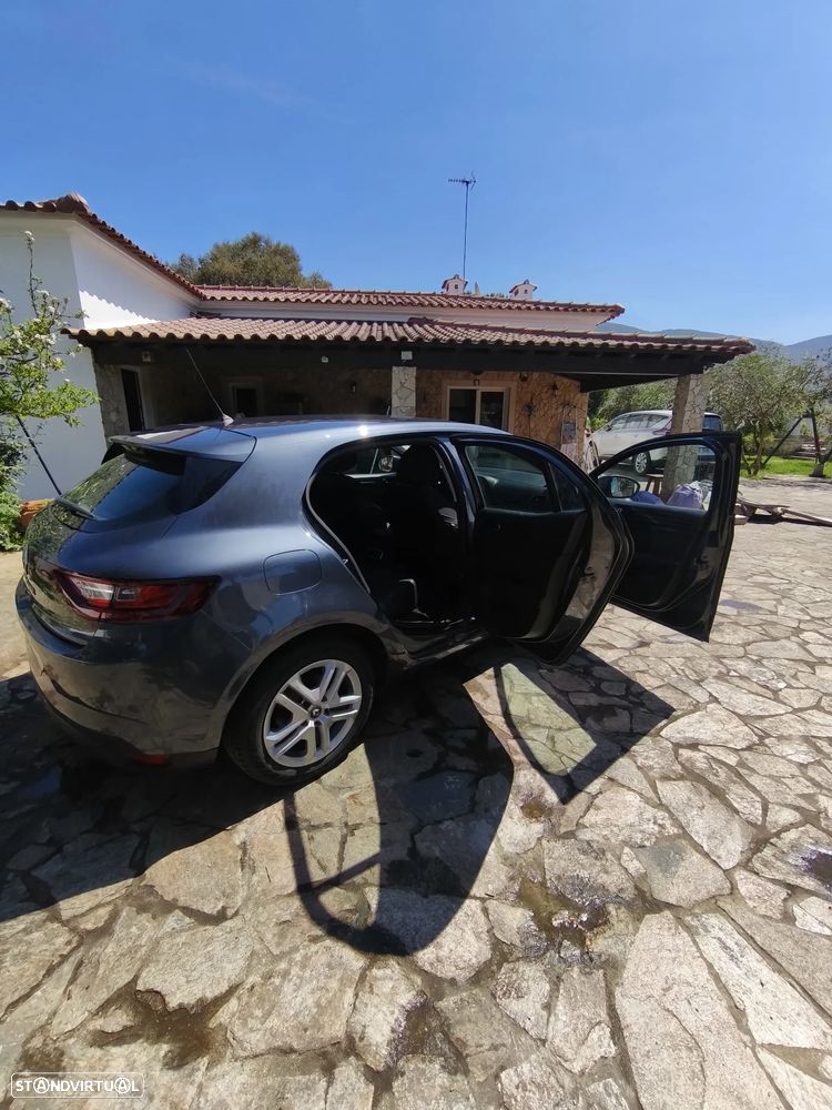 Renault Mégane 1.5 dCi Zen - 8