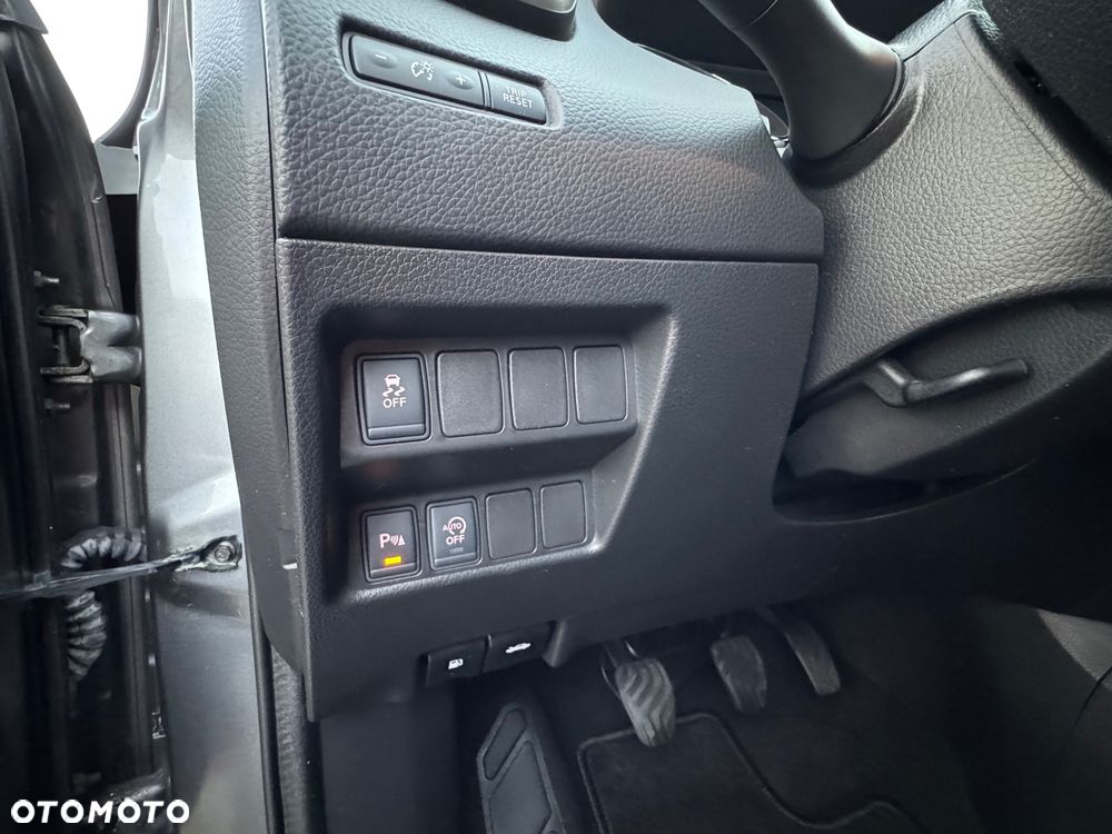 Nissan Qashqai 1.2 DIG-T TEKNA+ - 15