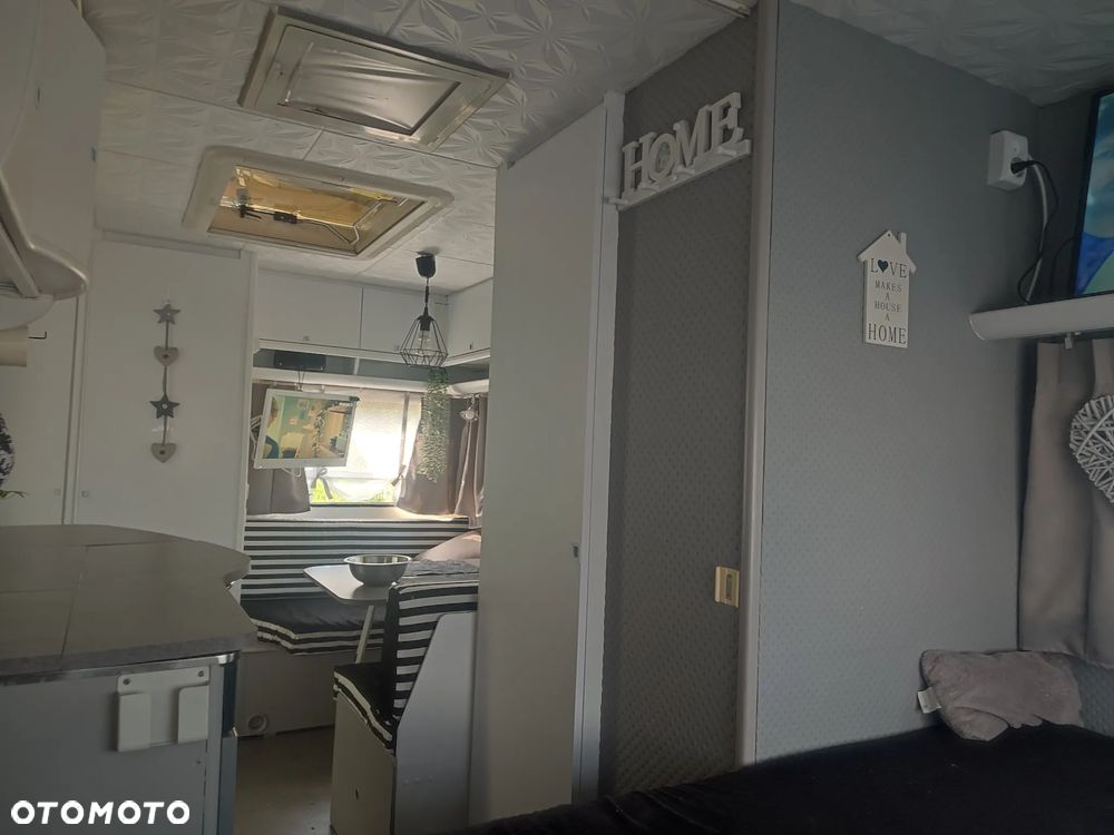 Dethleffs Camper  460 - 15
