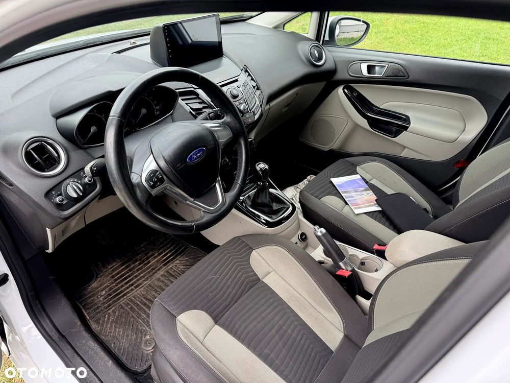 Ford Fiesta 1.0 EcoBoost Titanium - 8