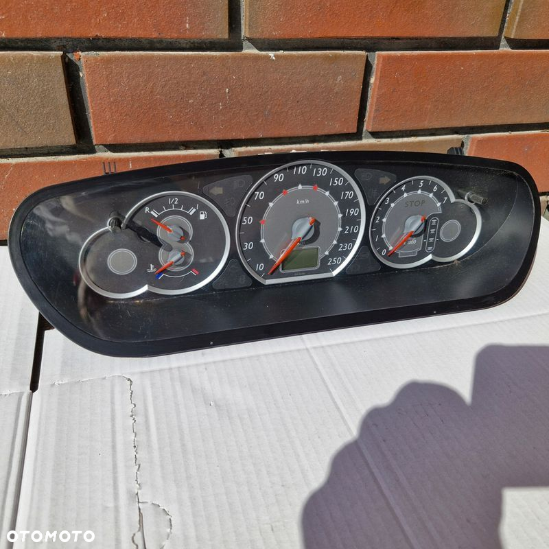 LICZNIK CITROEN C5 I 1.6 HDI EUROPA 9655608580 - 3