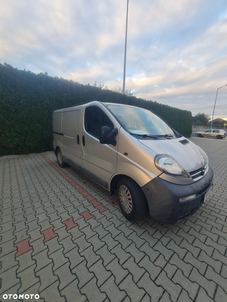 Opel Vivaro - 9