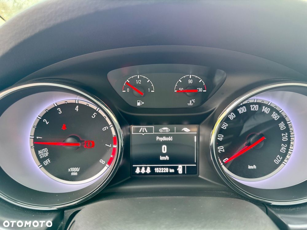 Opel Astra 1.4 Turbo Business - 17