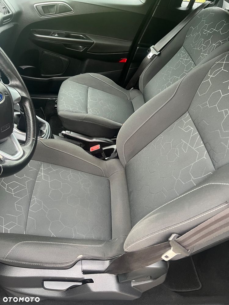 Ford B-MAX - 12