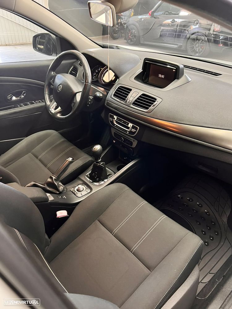 Renault Mégane Sport Tourer 1.5 dCi Dynamique S SS - 12