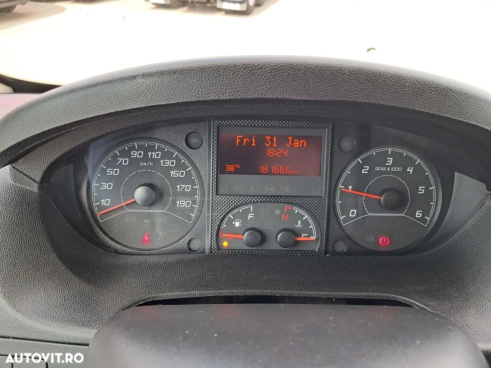 Peugeot BOXER 2.2D 131CP CABINA DE DORMIT SI PRELATA - 12