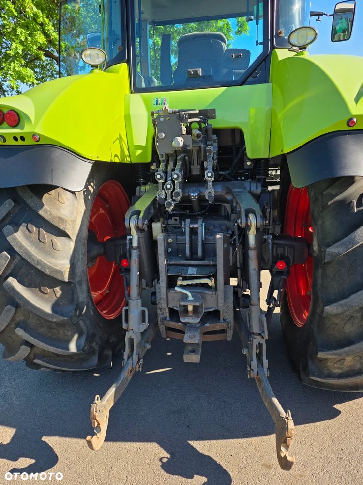 Claas Axion 810 - 17