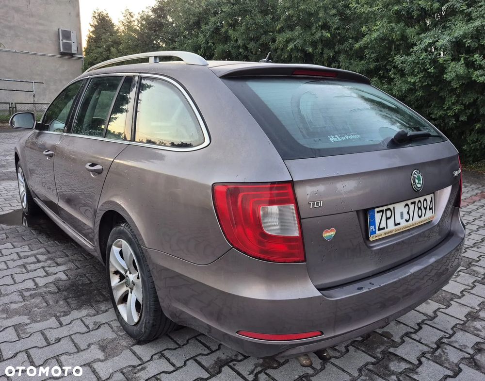 Skoda Superb 1.9 TDI Ambition - 3
