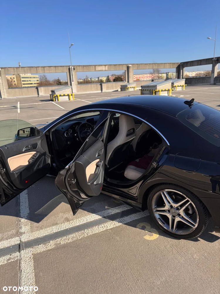 Mercedes-Benz CLA 180 d 7G-DCT AMG Line - 13