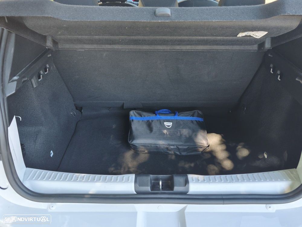 Dacia Sandero 1.0 SCe Comfort - 33