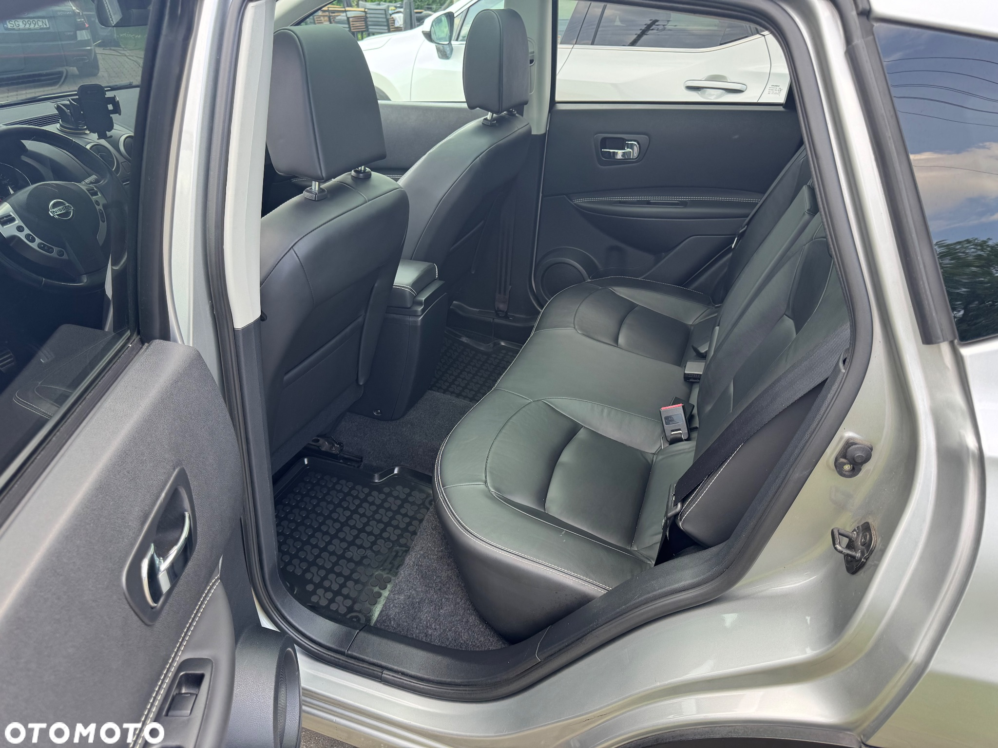Nissan Qashqai - 23