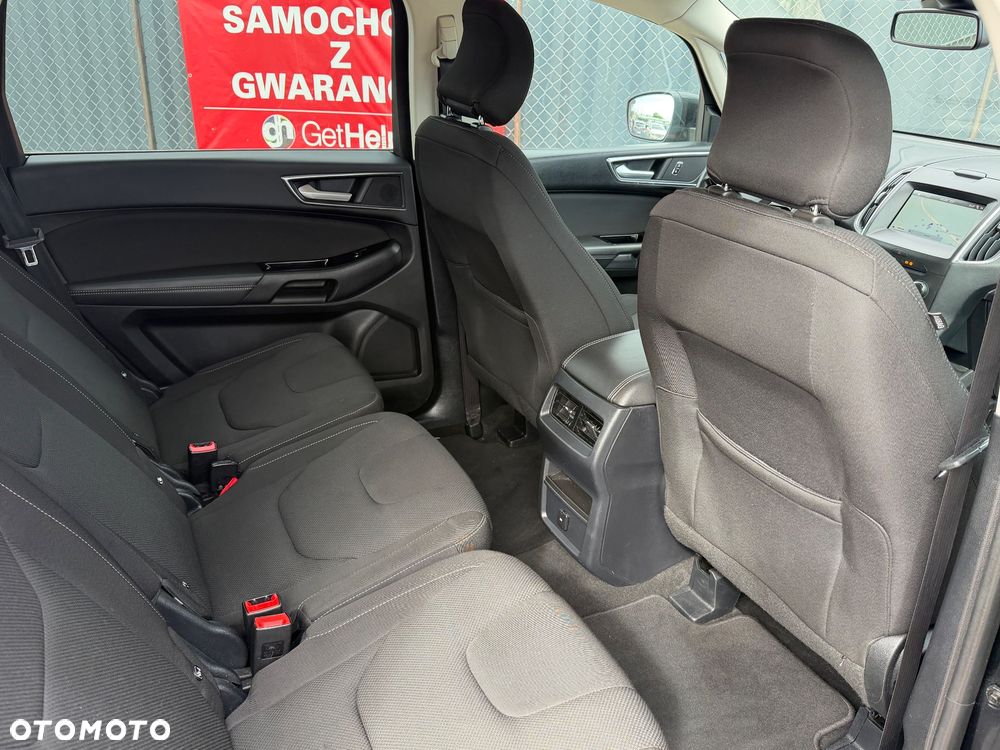 Ford S-Max - 11