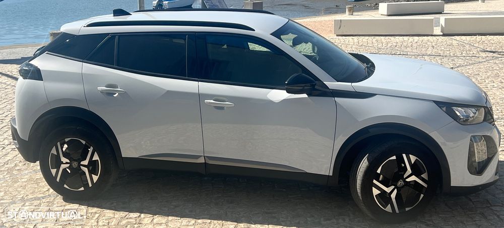 Peugeot 2008 1.2 PureTech Allure - 5