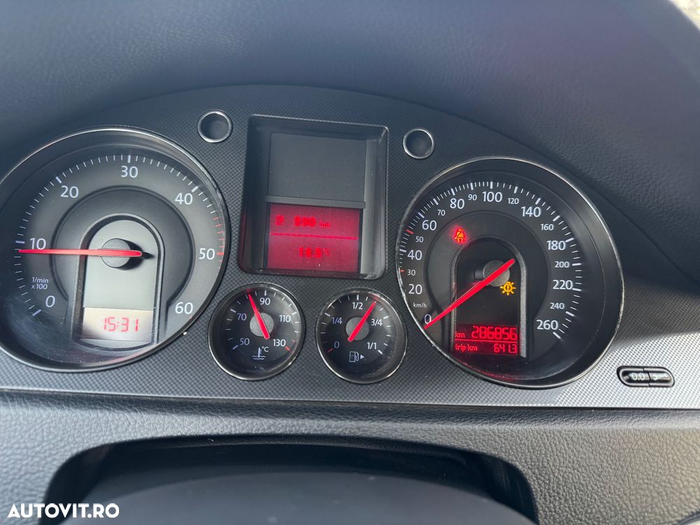 Volkswagen Passat 2.0TDI Comfortline DPF - 5