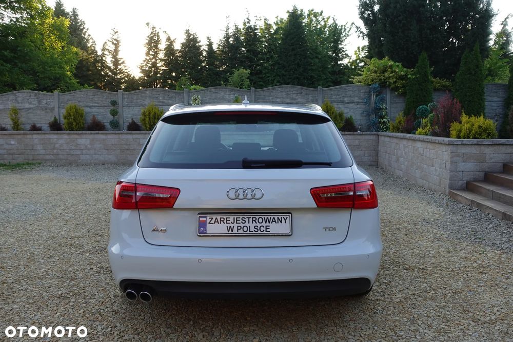 Audi A6 Avant - 10