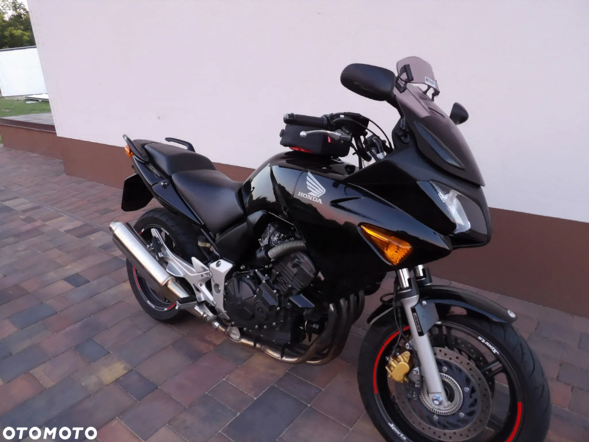Honda CBF - 6