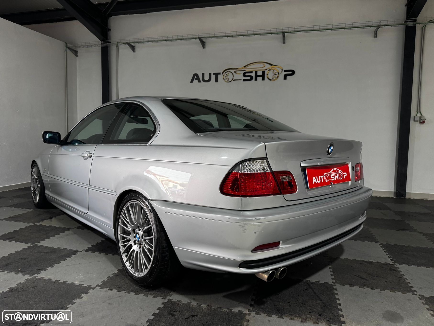 BMW 320 Ci - 21