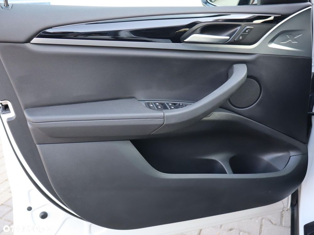BMW X3 - 18