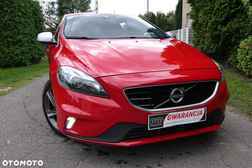 Volvo V40 D2 Drive-E R-Design Momentum - 13