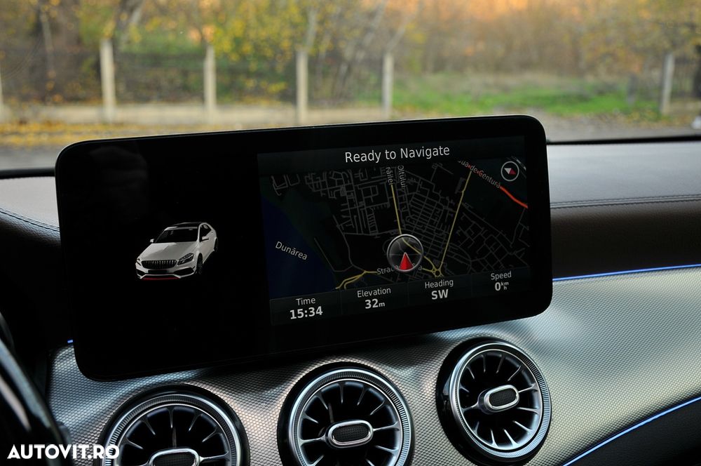 Mercedes-Benz CLA 200 - 20