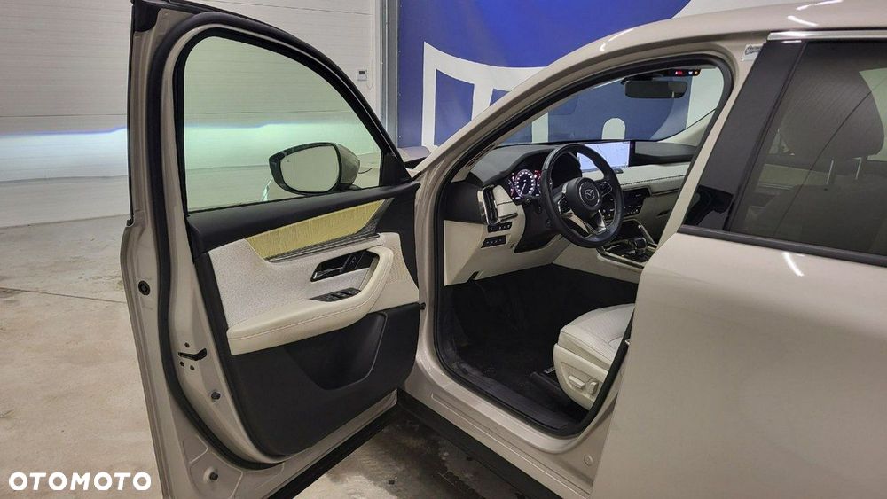 Mazda CX-60 3.3 D mHEV Takumi - 11