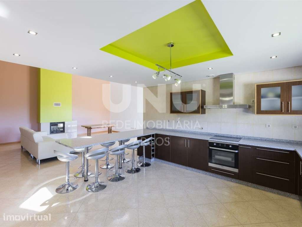 Moradia V4 com Piscina - Grande imagem: 5/30