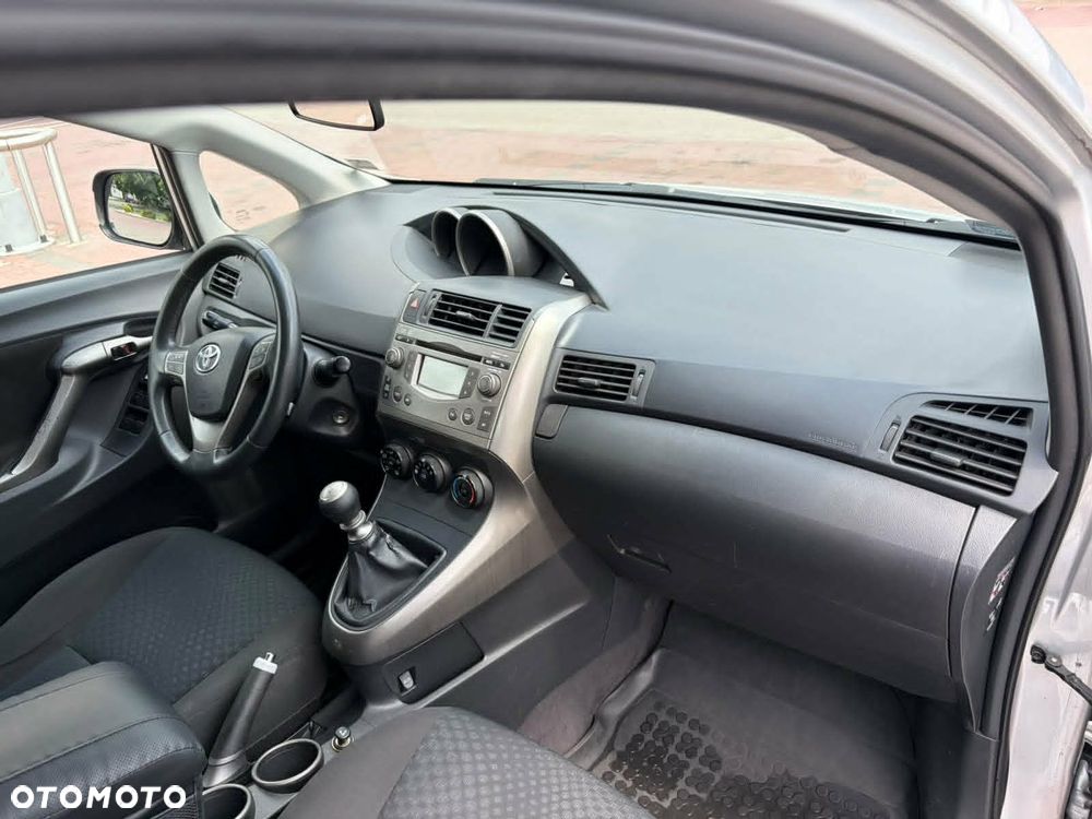Toyota Verso 1.8 7-Sitzer Comfort - 5